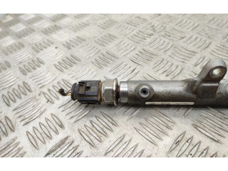 Vstřikovací lišta 03L130089B, 03L906054A Volkswagen Caddy CAYD