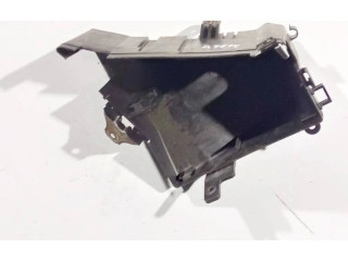 Блок предохранителей  mb700200b   Subaru B9 Tribeca    