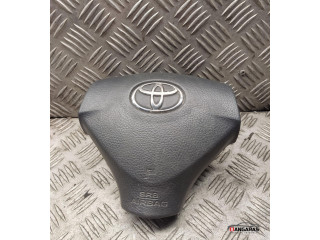 Подушка безопасности водителя Toyota Corolla Verso AR10