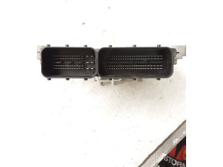 Блок управления впрыском 391302A400   Hyundai ix20