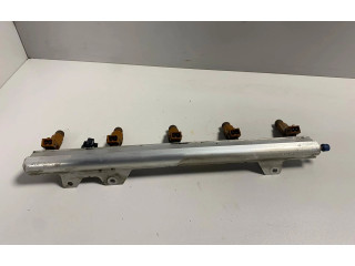 Топливная рампа 9186942, 9186340 Volvo S60 для двигателя B5204T