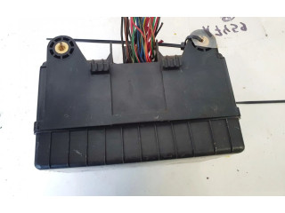 Блок предохранителей 8220108141, 08e3069 SsangYong Rexton