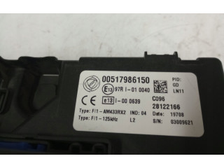 Блок предохранителей 00517986150 Fiat Grande Punto