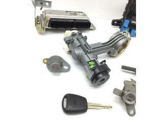 Блок управления двигателя 39110-02AA5   Hyundai Getz