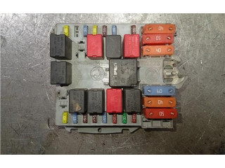 Блок предохранителей 51742420, 937A5000 Alfa Romeo GT