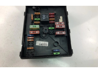 Блок предохранителей 1K0937125C Skoda Octavia Mk2 (1Z)