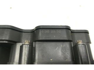 Jednotka ABS 476603249R Renault Sandero I 2017