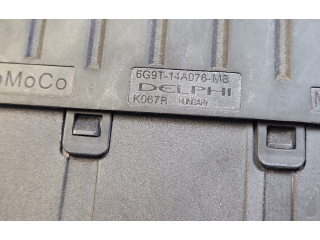 Блок предохранителей 6G9T14A076, 30644652 Volvo V70