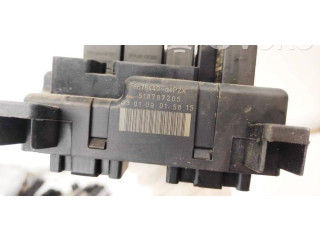 Блок предохранителей  8678449, 518787205   Volvo XC90    