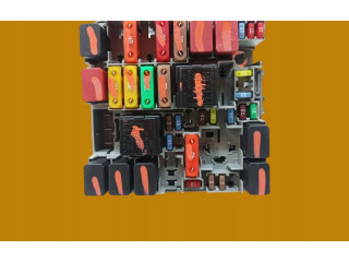 Pojistková skříňka 51827977 Fiat Punto Evo 2010