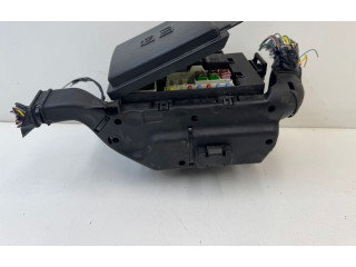 Pojistková skříňka GX7314A076DA Jaguar F-Pace 2016