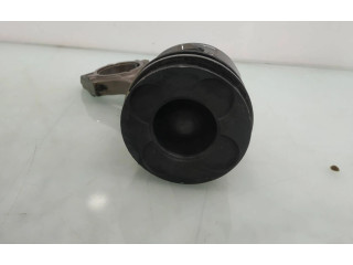  Поршень с шатуном    BMW X3 E83 для дизельного двигателя 2.0