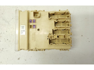 Блок предохранителей 63586794, 8273078011 Lexus NX