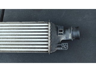 Интеркулер  8U0145803B   Audi Q3 8U 2.0