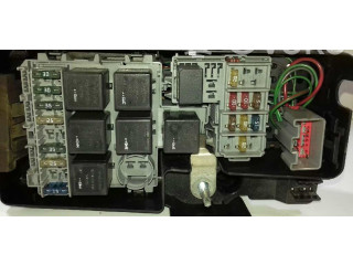 Блок предохранителей    Volvo XC90    