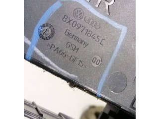 Блок предохранителей  8X0971845C   Audi A1    