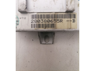 Pojistková skříňka Радио/ проигрыватель  / навигация    Renault Kangoo I 2005