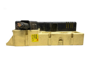 Блок предохранителей 1R8T14A067AB Jaguar S-Type