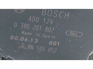 Моторчик заднего дворника MN105052, 0390201802 Mitsubishi Colt