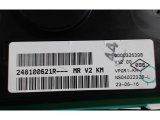 Панель приборов Dacia Duster