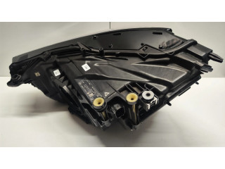 Передняя фара