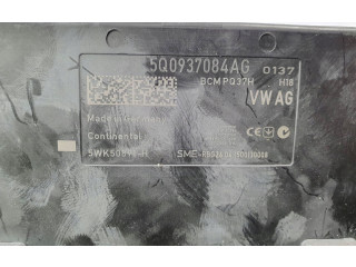 Блок комфорта 5Q0937084AG Skoda Octavia Mk3 (5E)