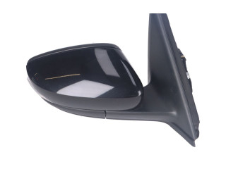 Зеркало электрическое        Skoda Fabia Mk3 (NJ)  2015 - 2021 года   