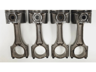 Поршень с шатуном 90531401 Opel Vectra A