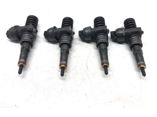 Комплект форсунок 0414720215    Skoda Octavia Mk2 (1Z)   