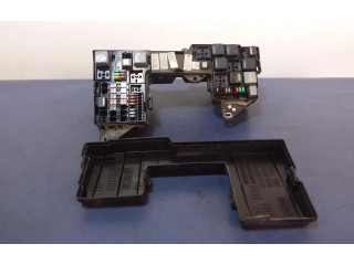 Блок предохранителей 8X2T-14A003-AA Jaguar XF X250