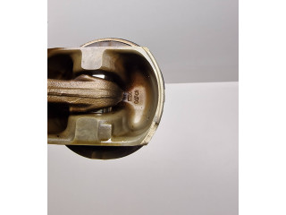 Поршень 079b Audi A8 S8 D4 4H