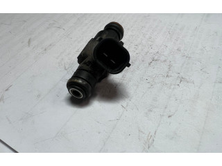 Vstřikovač 3531022600, 9260930006 Hyundai Matrix pro benzínový motor 1.6