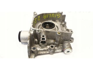 Масляный насос 55268532 552778550, 80203064 Alfa Romeo Stelvio 2.2