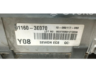 Блок предохранителей 911603E070   KIA Sorento    