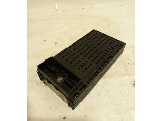 Блок предохранителей 9452772, 00W031   Volvo V70    