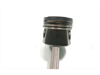  Поршень с шатуном YD22DDTI   Nissan X-Trail T30  