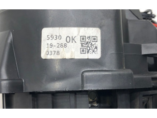 Вентилятор печки    MR116244   Renault Clio V