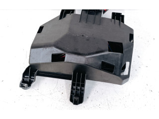 Блок предохранителей 32359477, 32359477 Volvo XC40