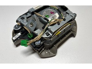 Подушка безопасности водителя Volvo V70