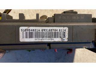 Блок предохранителей 518954021A, 047812869316804 BMW X5 E70