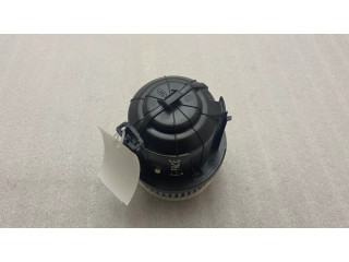 Мотор вентилятора передней двери