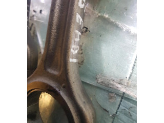 Píst Peugeot 3008 I