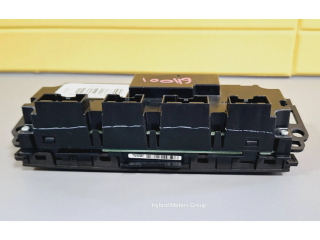 Блок управления климат-контролем 22866553 Chevrolet Suburban