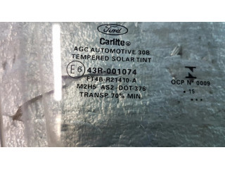 Основное стекло передних дверей (четырехдверного автомобиля)