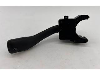 Ручка стеклоочистителей 8L0953503A Audi A3 S3 8L