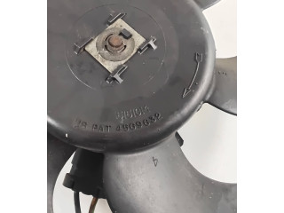 Вентилятор радиатора 4569632 Ford Focus