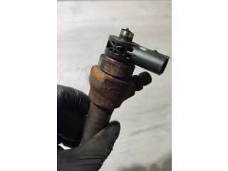 Форсунка 03L130277J    Audi TT TTS Mk2   