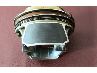 Píst 8619196, 11258619196 BMW 1 F20 F21