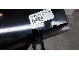 Блок управления климат-контролем 30782330   Volvo XC90