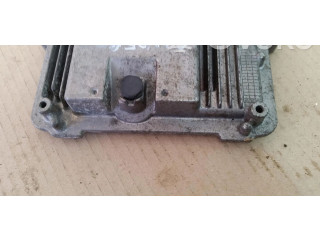 Řídící jednotka 237106319R Renault Dacia Duster 2017